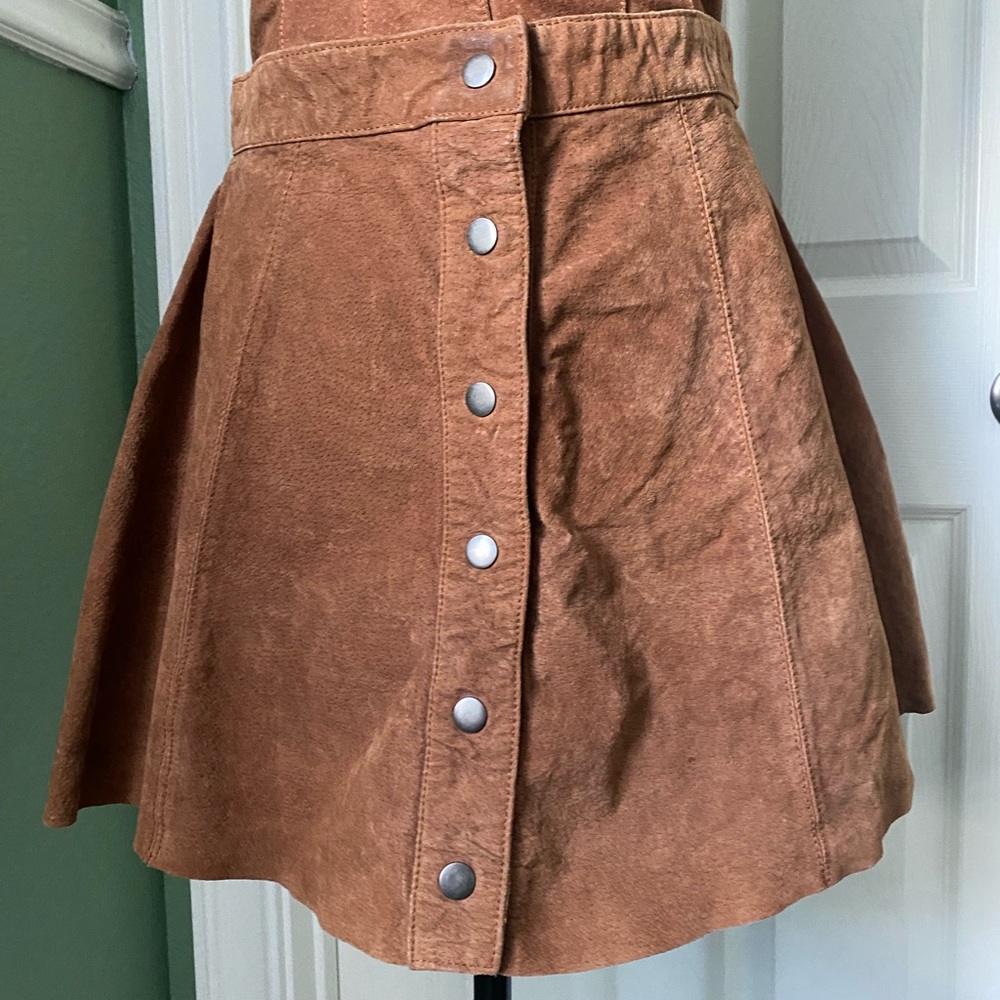 🧡RETRO FOREVER 21 GENUINE SUEDE SKIRT🧡